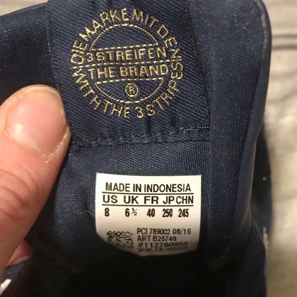 Adidas | 8 - Picture 5 of 5